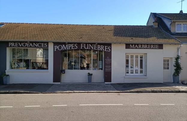 Photo de Pompes Funèbres et Marbrerie Dessuille